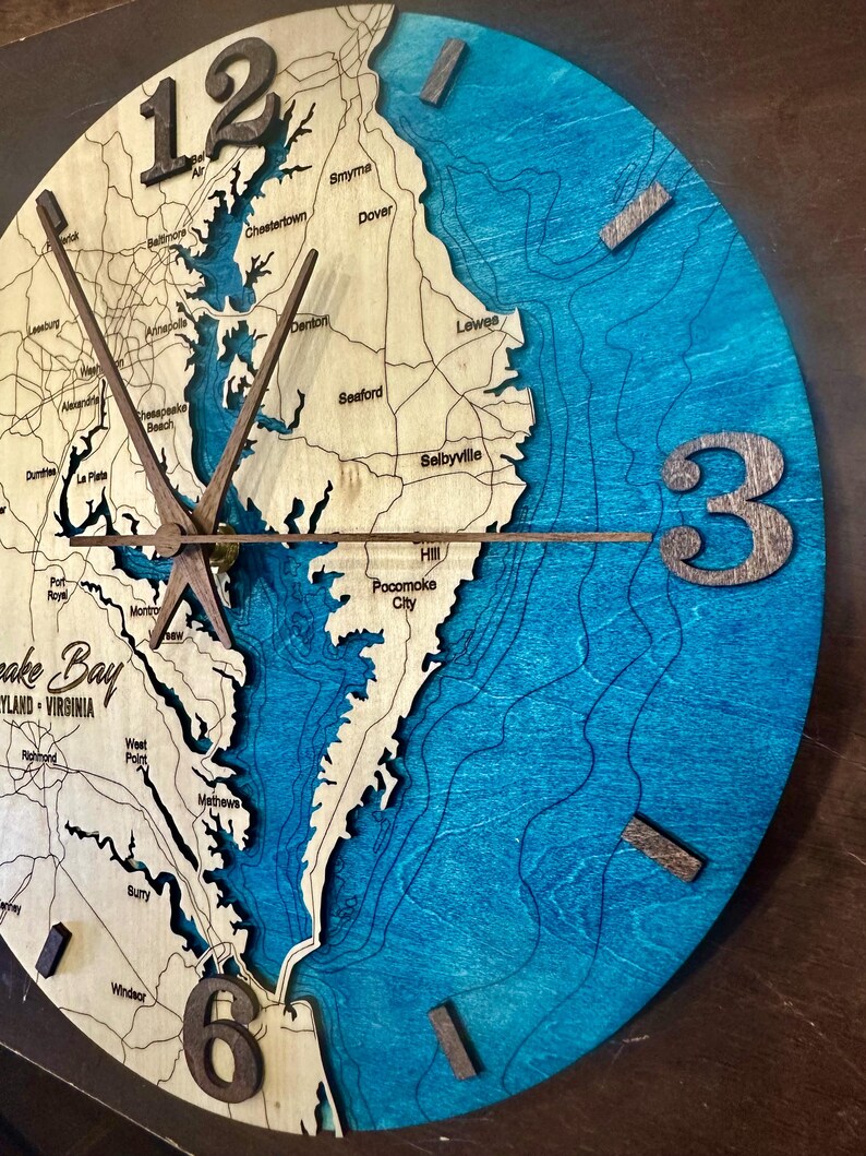 Chesapeake Bay clock showing Annapolis and Dover